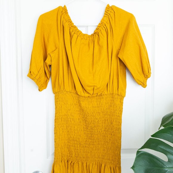 Zara Off-the-Shoulder Ruched Dress - Picture 3 of 4